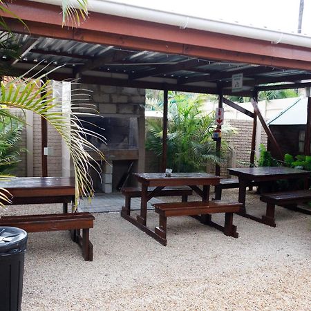 Rainbow Guest House And Tours Uitenhage Экстерьер фото