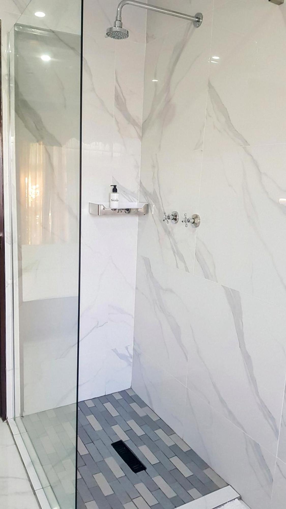 Rainbow Guest House And Tours Uitenhage Номер фото